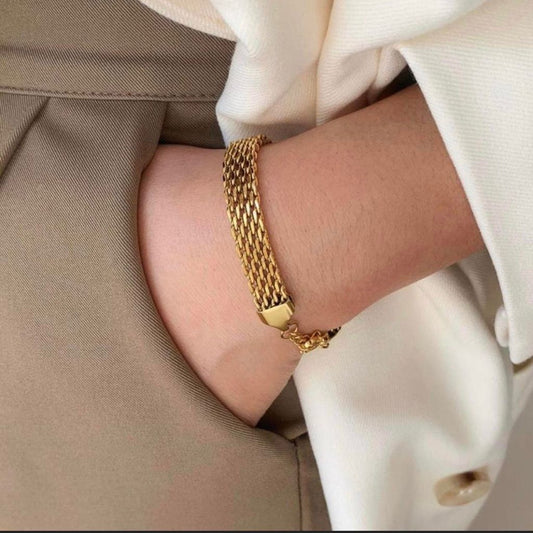 Mesh bracelet