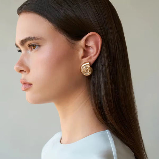 Spiral stone studs