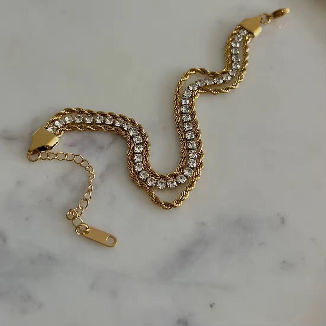 Luxurious bracelet