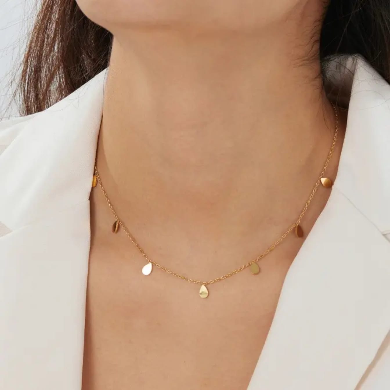 Tear drop chain