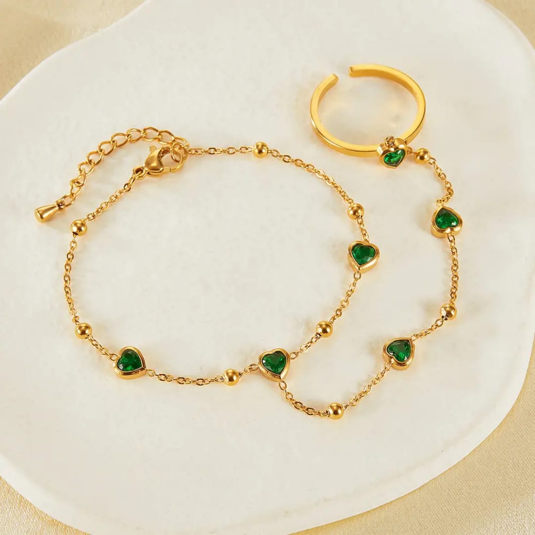 Royal Emerald handchain