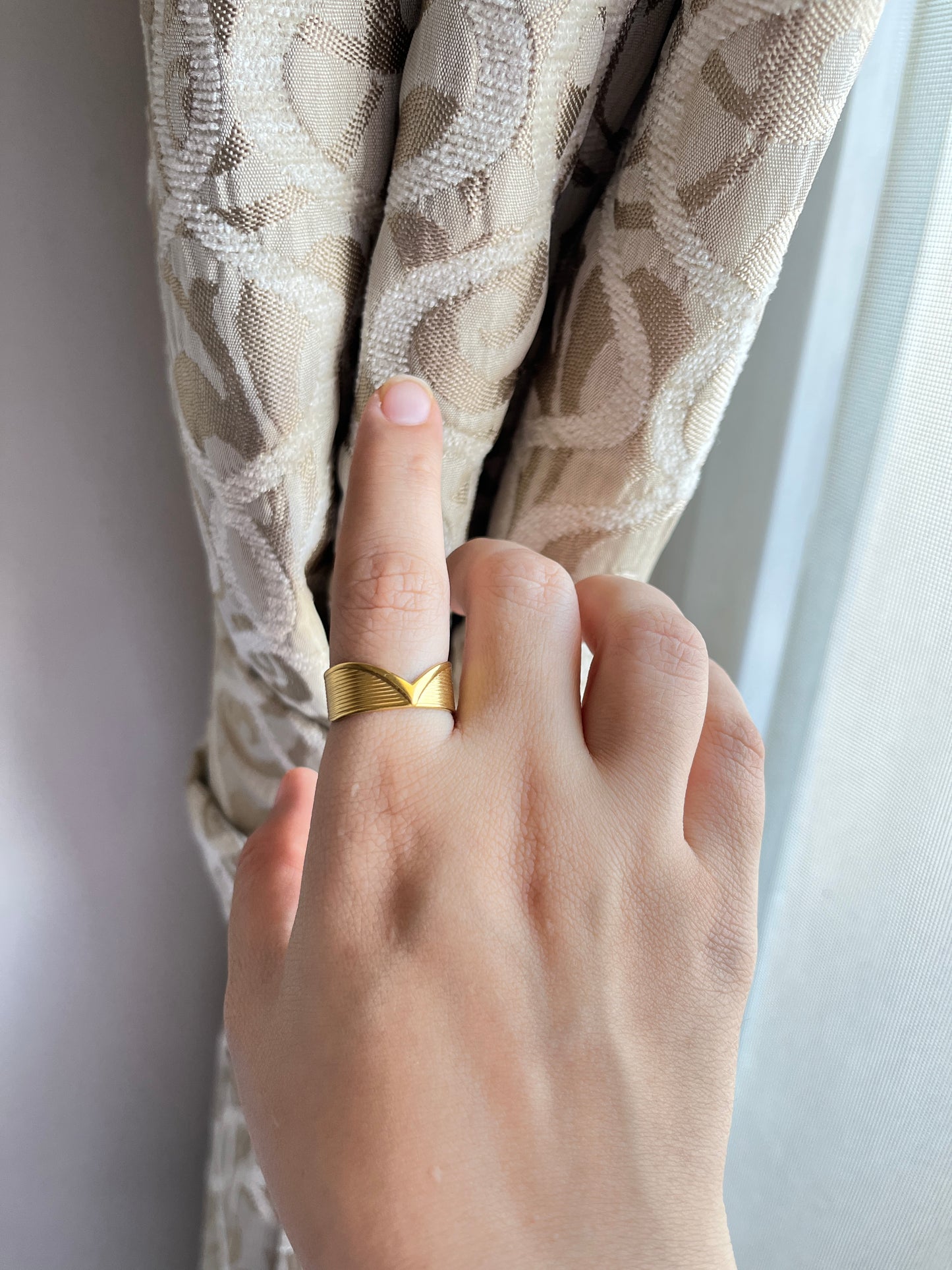 Stainless steel ring