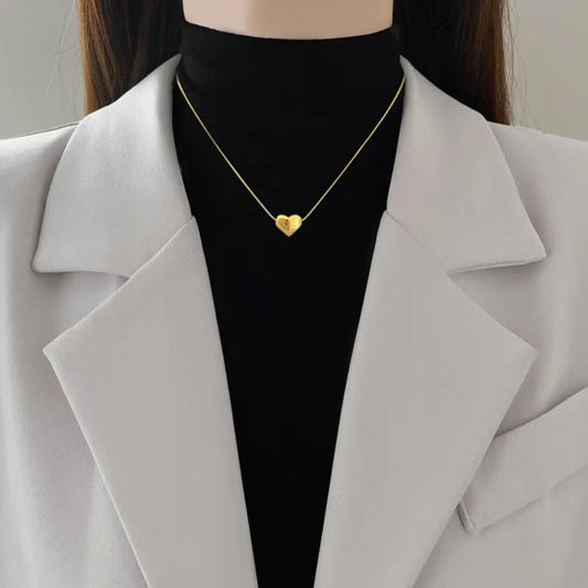 Dainty heart chain