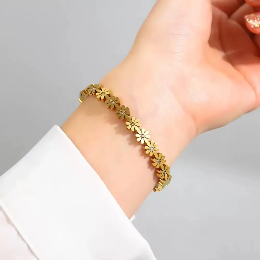 Flora glow bracelet