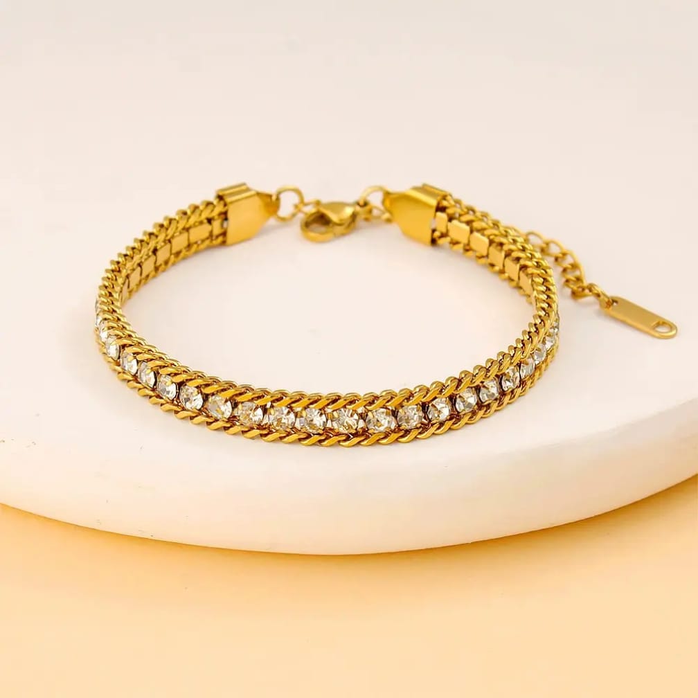 Stunner bracelet