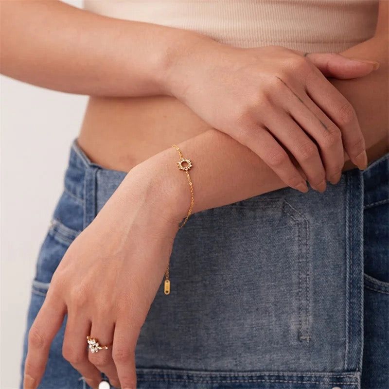 Floral bracelet