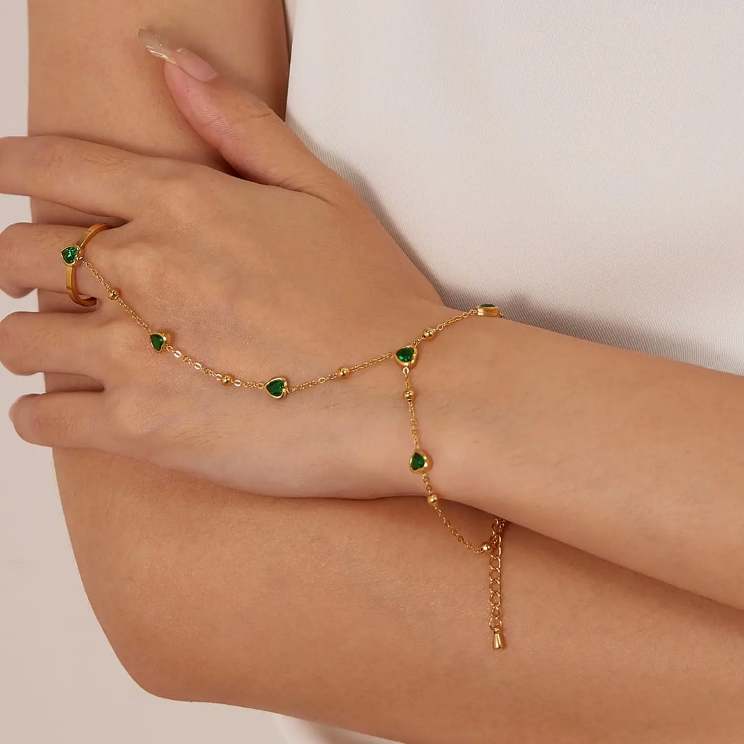 Royal Emerald handchain